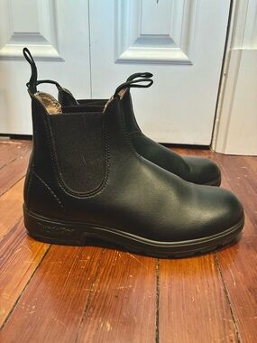 Blundstone 2115 Vegan Chelsea Boots - Black Size 9.5 (AU 6.5)